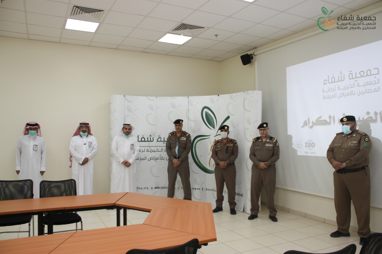 وفد من شرطة العاصمة المقدسة وشعبة الضبط الاداري يزور جمعية شفاء